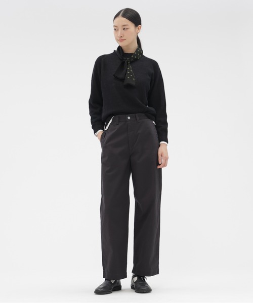 MARGARET HOWELL(マーガレットハウエル)の「SILK TWILL POLKA DOT TIE SCARF(ストール/ショール・レディース・ブラウン系その他2/ブラック/ベージュ系その他4・FREE)」の5枚目の写真
