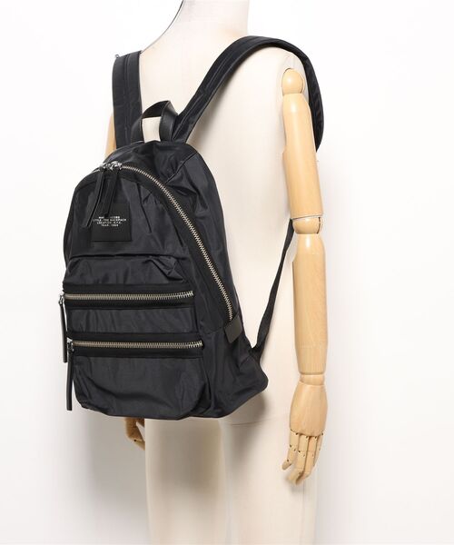 MARC JACOBS（マークジェイコブス）の「THE BIKER NYLON LARGE BACKPACK/ザ バイカー ナイロン ラージ バックパック（バックパック/リュック・レディース・ブラック・ONE SIZE）」の10枚目の写真