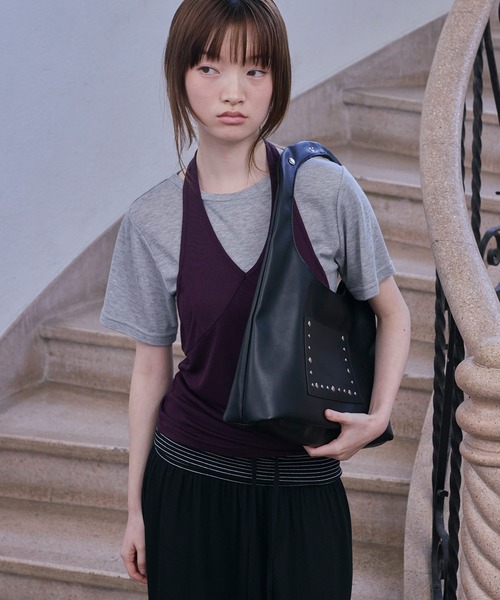 Unblend（アンブレンド）の「【Unblend】2way スタッズトライアングルショルダーバッグ（ハンドバッグ・レディース・レモンイエロー/ブラック/ブラウン・FREE）」の7枚目の写真
