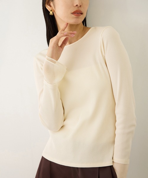 ROPE'(ロペ)の「シアーフレア袖ドッキングカットソー/イージーケア(Tシャツ/カットソー・レディース・ブラック/ホワイト・FREE)」の3枚目の写真