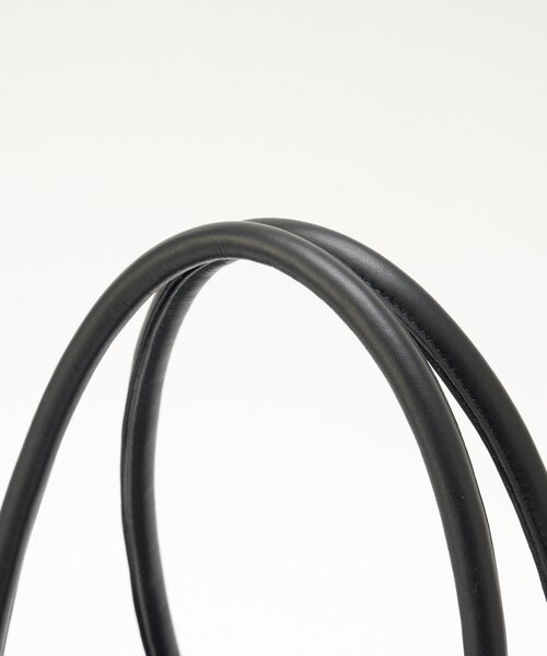 russet（ラシット）の「《@__serako.r__企画》クラウズナイロンフラップトートバッグ（トートバッグ・レディース・ブラック・FREE）」の21枚目の写真