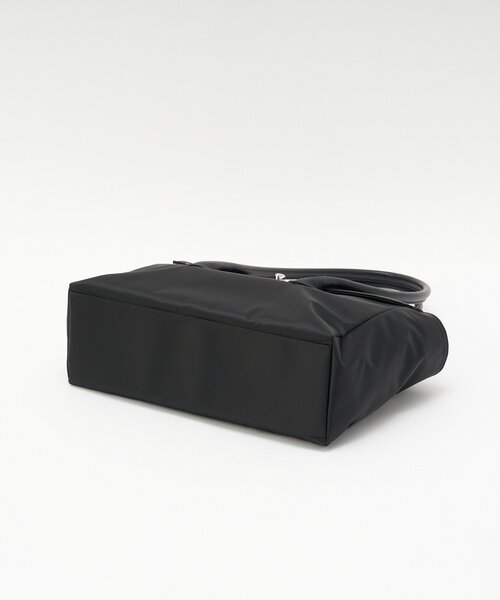 russet（ラシット）の「《@__serako.r__企画》クラウズナイロンフラップトートバッグ（トートバッグ・レディース・ブラック・FREE）」の7枚目の写真