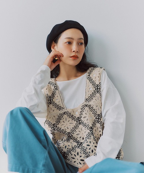 studio CLIP(スタディオクリップ)の「ベーシックシアーカラーロングTシャツ(Tシャツ/カットソー・レディース・ネイビー/イエロー/ピンク/ホワイト/グリーン・FREE)」の6枚目の写真