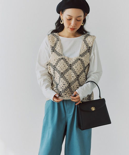 studio CLIP(スタディオクリップ)の「ベーシックシアーカラーロングTシャツ(Tシャツ/カットソー・レディース・ネイビー/イエロー/ピンク/ホワイト/グリーン・FREE)」の8枚目の写真