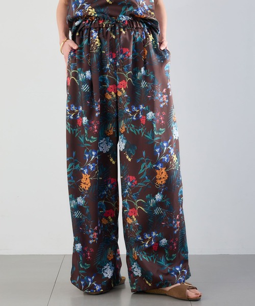 BARNYARDSTORM（バンヤードストーム）の「BARNYARDSTORM / フラワープリントイージーパンツ / ハンドウォッシャブル＜セットアップ対応＞【『ネルソンさん』YouTubeご紹介アイテム】（その他パンツ・レディース・ブラウン/ホワイト・M/S）」の8枚目の写真