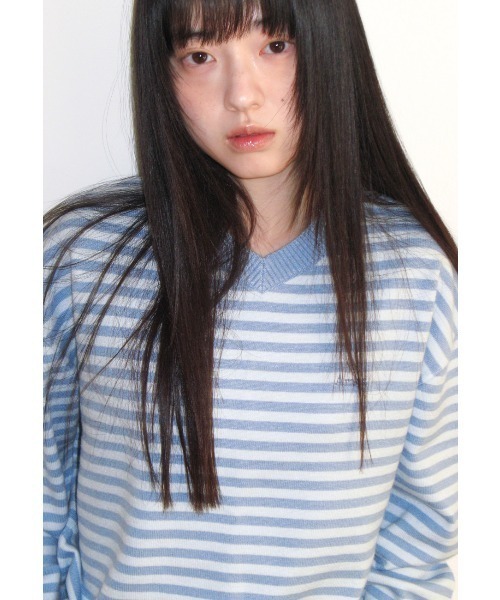 AMESWORLDWIDE（アメスワールドワイド）の「A'GEM/9 × .kom 『AMESWORLDWIDE/アメスワールドワイド』 BASIC V NECK KNIT/ベーシックVネックニット（ニット/セーター・レディース・ブルー/グレー/ライトブルー/グリーン・M/S）」の3枚目の写真