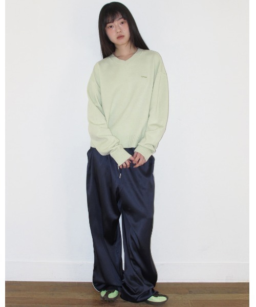 AMESWORLDWIDE（アメスワールドワイド）の「A'GEM/9 × .kom 『AMESWORLDWIDE/アメスワールドワイド』 BASIC V NECK KNIT/ベーシックVネックニット（ニット/セーター・レディース・ブルー/グレー/ライトブルー/グリーン・M/S）」の15枚目の写真