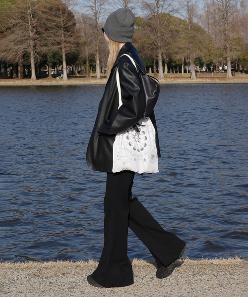 OUTDOOR PRODUCTS（アウトドアプロダクツ）の「miller Prib Flare PT（スラックス・レディース・チャコールグレー/ブラック・FREE）」の5枚目の写真