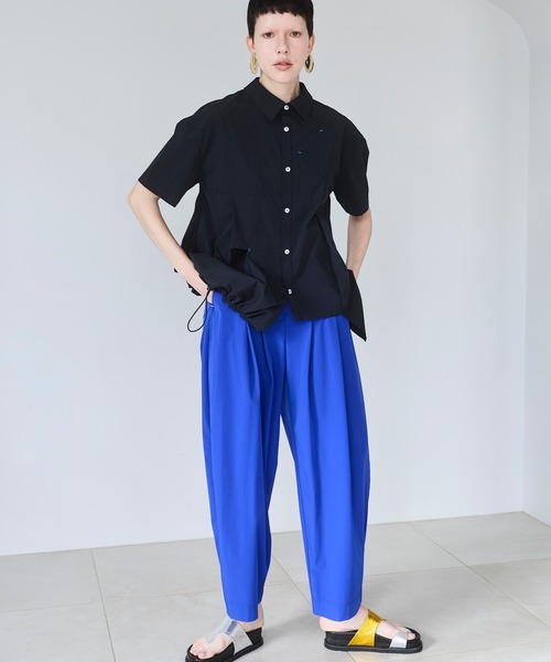 OMMO(オーエムエムオー)の「EASY WIDE TUCK PT(その他パンツ・レディース・ホワイト/ピンク/ブルー/ブラック・36/38)」の5枚目の写真