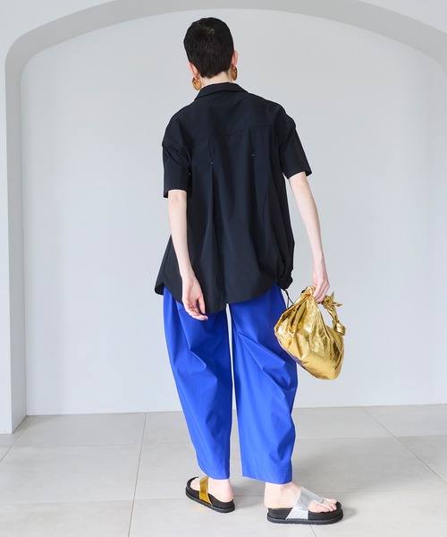 OMMO(オーエムエムオー)の「EASY WIDE TUCK PT(その他パンツ・レディース・ホワイト/ピンク/ブルー/ブラック・36/38)」の7枚目の写真