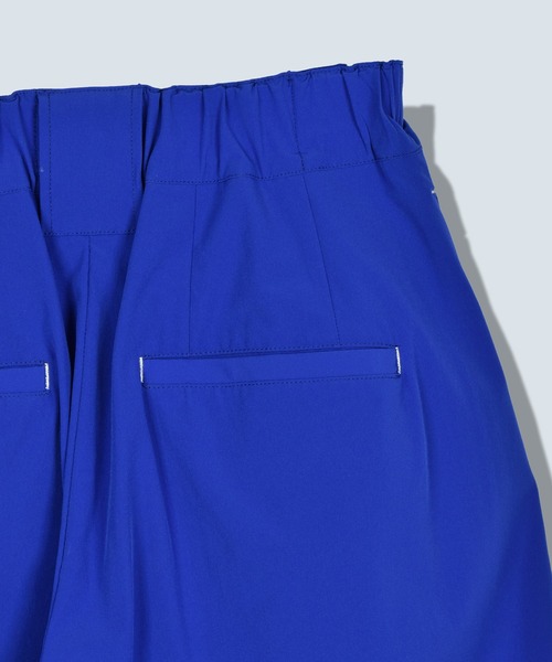 OMMO(オーエムエムオー)の「EASY WIDE TUCK PT(その他パンツ・レディース・ホワイト/ピンク/ブルー/ブラック・36/38)」の10枚目の写真