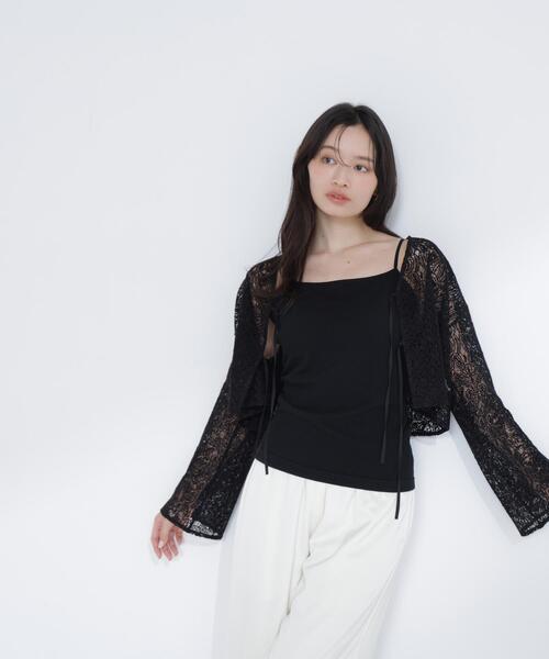 NATURAL BEAUTY BASIC（ナチュラルビューティーベーシック）の「◇カップ付インナーシリーズ バックシャンキャミソール（キャミソール・レディース・オフホワイト/ブラック・FREE）」の8枚目の写真