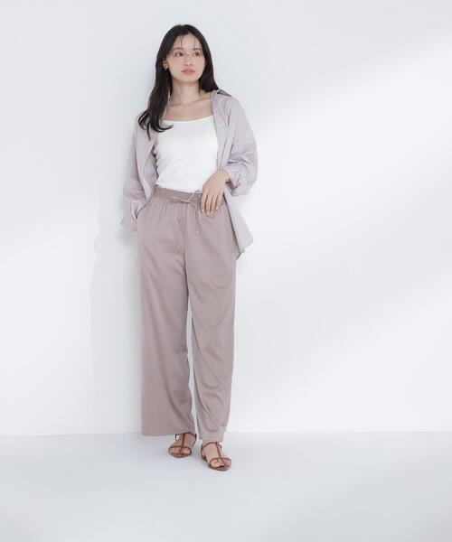 NATURAL BEAUTY BASIC（ナチュラルビューティーベーシック）の「◇カップ付インナーシリーズ バックシャンキャミソール（キャミソール・レディース・オフホワイト/ブラック・FREE）」の16枚目の写真