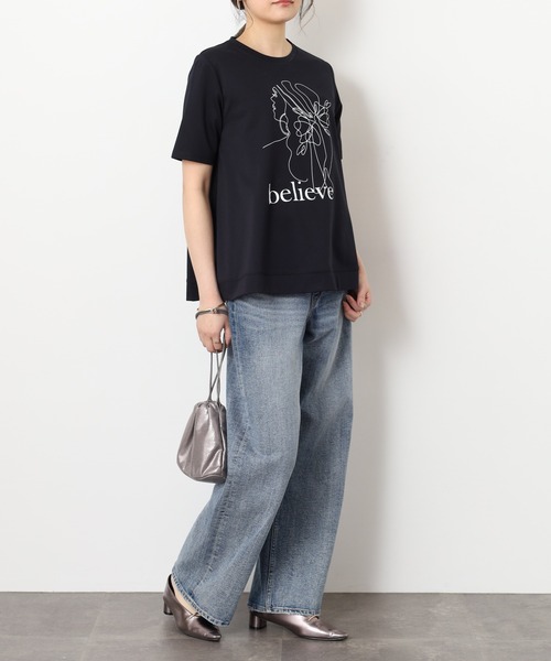 BRODIAEA(ブローディア)の「BRODIAEA バックシャンAライン 半袖プリントTシャツ 日本製(Tシャツ/カットソー・レディース・オフホワイト・40)」の8枚目の写真