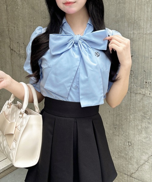 INGNI（イング）の「胸刺繍ボウタイ半袖ブラウス（シャツ/ブラウス・レディース・ブルー系1/ピンク/オフホワイト/サックスブルー/ブルー系8・M）」の15枚目の写真