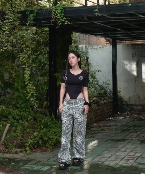 Ada.(エイダ)の「◇SETUPEXE◇ブランド直輸入正規品/レオパード レース パンツ LEOPARD LACE PANTS(その他パンツ・レディース・ホワイト/ベージュ/チャコール・M/S)」の9枚目の写真
