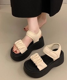 ギャザーベルトデザイン厚底サンダル