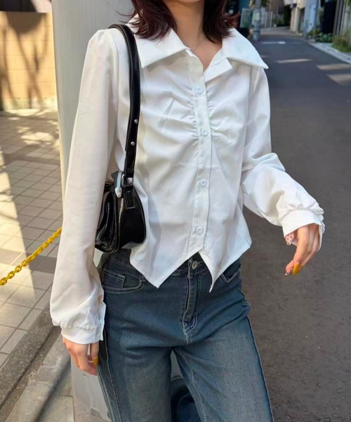 mebole(メボレ)の「エアリードレープシャツ(シャツ/ブラウス・レディース・ホワイト/ブルー・FREE)」の1枚目の写真