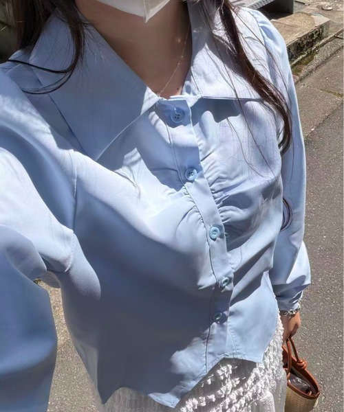 mebole(メボレ)の「エアリードレープシャツ(シャツ/ブラウス・レディース・ホワイト/ブルー・FREE)」の2枚目の写真