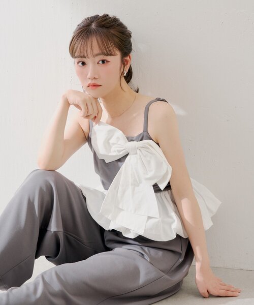 Chico（チコ）の「マルチウェイビッグリボンバルーンペプラムコンビネゾン（つなぎ/オールインワン・レディース・ブラック/グレー系その他・FREE）」の2枚目の写真