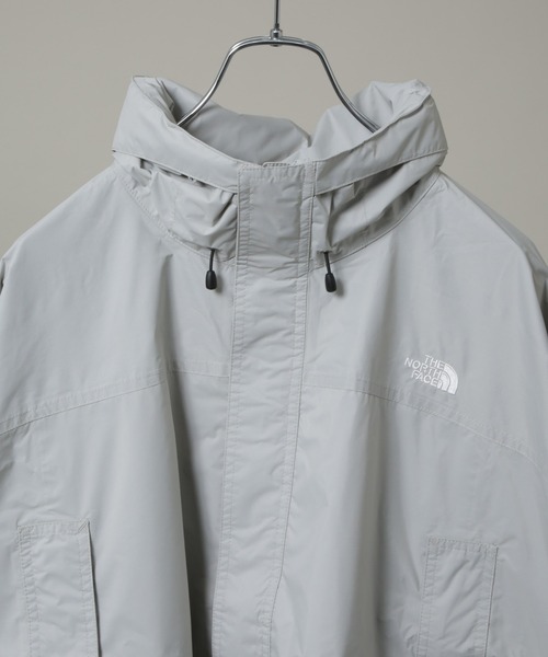 THE NORTH FACE(ザノースフェイス)の「THE NORTH FACE/Hydrena Rain Poncho(ポンチョ・メンズ・ブラック/アイボリー・L/M)」の4枚目の写真