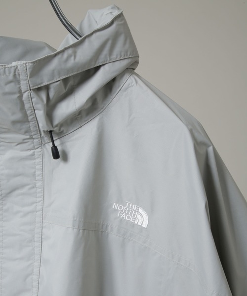 THE NORTH FACE(ザノースフェイス)の「THE NORTH FACE/Hydrena Rain Poncho(ポンチョ・メンズ・ブラック/アイボリー・L/M)」の5枚目の写真