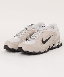 《NIKE》リアックス 8 NSW SL