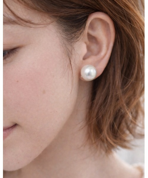 tone（トーン）の「【cocolani】［金属アレルギー対応］パールピアス　シルバーボールキャッチ(MA)（ピアス（両耳用）・レディース・シルバー・FREE）」の4枚目の写真