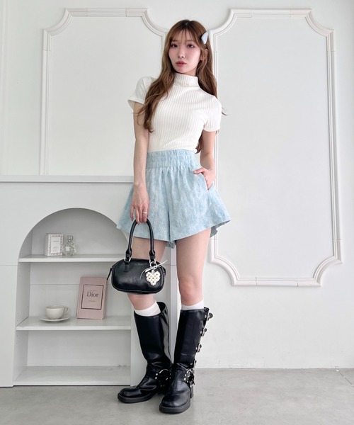 Loueme(ルエム)の「フルールレースショートパンツ(その他パンツ・レディース・ブラック/ライトブルー/オフホワイト・M)」の7枚目の写真