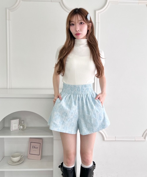 Loueme(ルエム)の「フルールレースショートパンツ(その他パンツ・レディース・ブラック/ライトブルー/オフホワイト・M)」の4枚目の写真