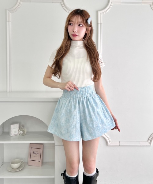 Loueme(ルエム)の「フルールレースショートパンツ(その他パンツ・レディース・ブラック/ライトブルー/オフホワイト・M)」の5枚目の写真
