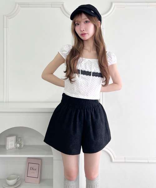 Loueme(ルエム)の「フルールレースショートパンツ(その他パンツ・レディース・ブラック/ライトブルー/オフホワイト・M)」の9枚目の写真