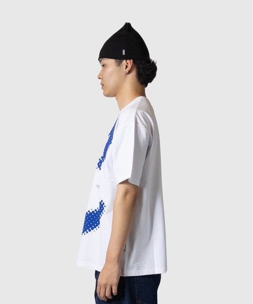 Chocolate Jesus (チョコレートジーザス )の「BIG C LOGO TEE(Tシャツ/カットソー・メンズ・レッド/ブラック/ホワイト・MEDIUM/SMALL/X-LARGE/LARGE/XX-LARGE)」の5枚目の写真