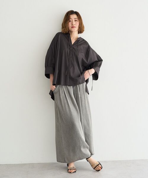 YECCA VECCA(イェッカヴェッカ)の「ORGABITS 5分袖スキッパーシャツ(シャツ/ブラウス・レディース・ブルーグリーン/ベージュ/チャコールグレー・FREE)」の19枚目の写真