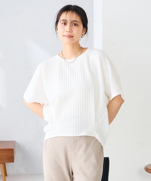 a.v.v(アーヴェヴェ)の「ポコポコドルマントップス(Tシャツ/カットソー・レディース・ブルー/ブラック/ホワイト・36/38/40)」の9枚目の写真