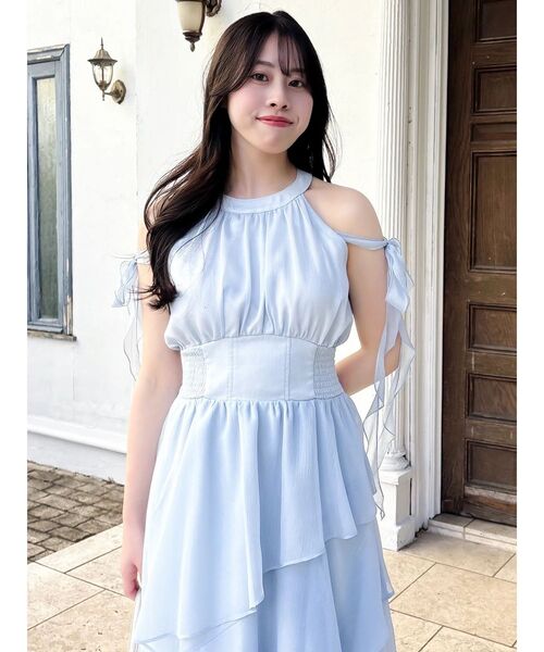 dazzlin（ダズリン）の「アシメフリルリボンシフオンワンピース（ワンピース・レディース・ピンク/アイボリー/ブラック/ブルー・SMALL/MEDIUM）」の3枚目の写真