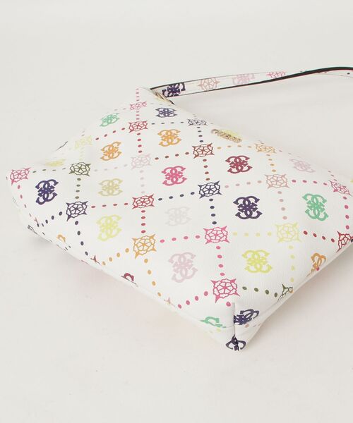 Guess（ゲス）の「EMELIE Logo Tote トートバッグ（トートバッグ・レディース・マルチ・ONE SIZE）」の16枚目の写真