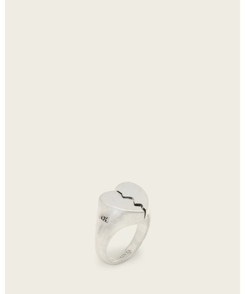 ALLSAINTS(オールセインツ)の「BROKEN HEART STERLING SILVER RING | ブロークン ハート スターリング シルバー リング(リング・メンズ・シルバー・S/M)」の1枚目の写真