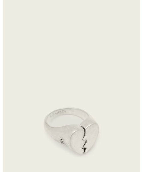 ALLSAINTS(オールセインツ)の「BROKEN HEART STERLING SILVER RING | ブロークン ハート スターリング シルバー リング(リング・メンズ・シルバー・S/M)」の4枚目の写真
