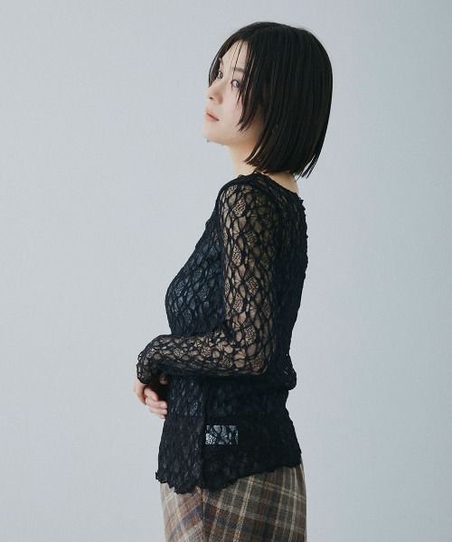 Clum（クルム）の「sheer lace tops / シアーレーストップス（Tシャツ/カットソー・レディース・ブラック/ホワイト/ベージュ・FREE）」の11枚目の写真