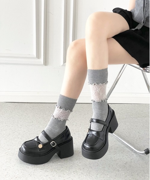 Shoes in Closet(シューズインクローゼット)の「+8.0㎝ 軽量 厚底 スクエアトゥ コイン アクセント メリージェーン ローファー パンプス 485(ローファー・レディース・ブラック/ダークブラウン・S/M/L/LL)」の8枚目の写真