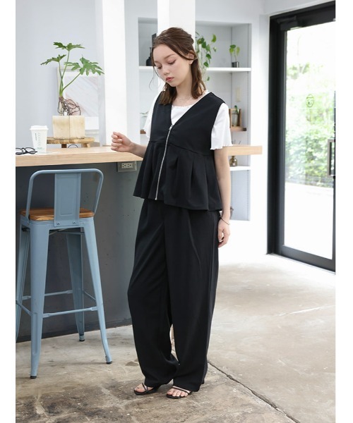fifth(フィフス)の「【2点セット】ペプラムジップベスト×パンツ(セットアップ・レディース・チャコールグレー・M)」の3枚目の写真
