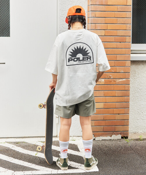 POLeR(ポーラー)の「POLeR × FREAK'S STORE/ポーラー × フリークスストア 別注 Response Socks(ソックス/靴下・メンズ・ホワイト/ブラック・ONE SIZE)」の3枚目の写真