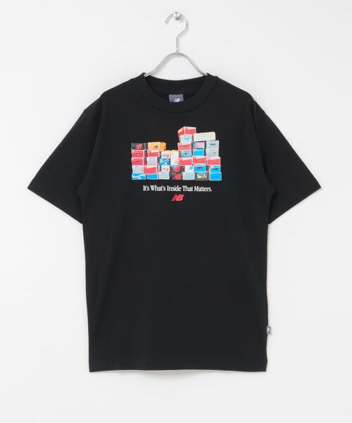 NEW BALANCE(ニューバランス)の「NEW BALANCE ボックスTシャツ(Tシャツ/カットソー・レディース・ブラック/グリーン/ライトグレー・SMALL)」の1枚目の写真