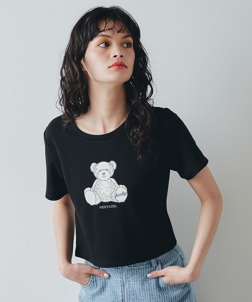 REDYAZEL(レディアゼル)の「Azely コンパクトTシャツ(Tシャツ/カットソー・レディース・レッド/オフホワイト/ブラック・FREE)」の2枚目の写真