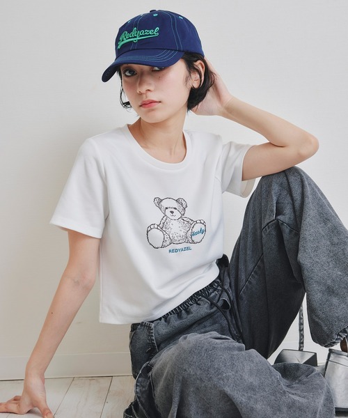 REDYAZEL(レディアゼル)の「Azely コンパクトTシャツ(Tシャツ/カットソー・レディース・レッド/オフホワイト/ブラック・FREE)」の7枚目の写真