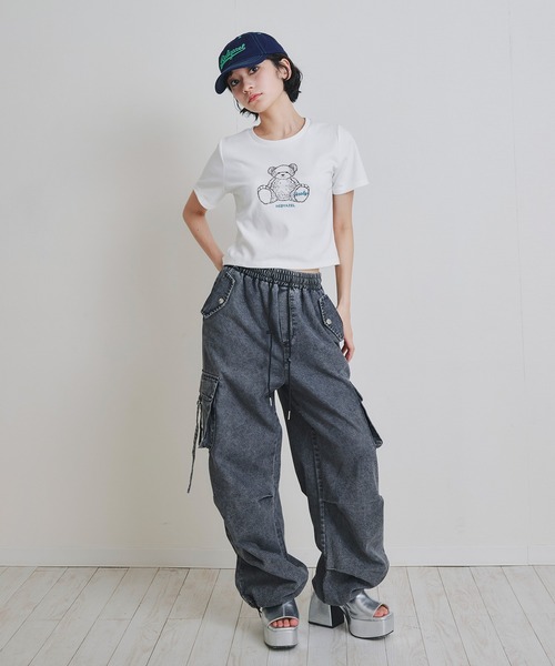 REDYAZEL(レディアゼル)の「Azely コンパクトTシャツ(Tシャツ/カットソー・レディース・レッド/オフホワイト/ブラック・FREE)」の8枚目の写真