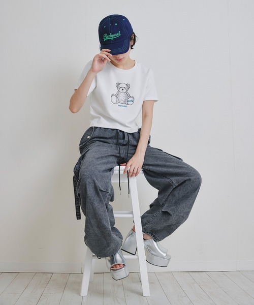 REDYAZEL(レディアゼル)の「Azely コンパクトTシャツ(Tシャツ/カットソー・レディース・レッド/オフホワイト/ブラック・FREE)」の10枚目の写真