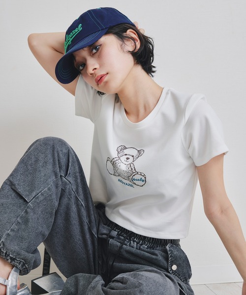 REDYAZEL(レディアゼル)の「Azely コンパクトTシャツ(Tシャツ/カットソー・レディース・レッド/オフホワイト/ブラック・FREE)」の12枚目の写真