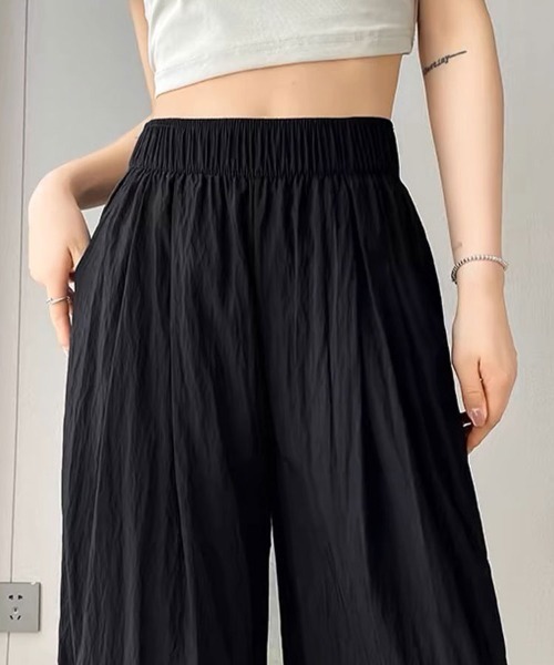 mielu（ミエル）の「タックギャザーロングワイドパンツ（その他パンツ・レディース・ブラック/ベージュ・LARGE/MEDIUM）」の6枚目の写真